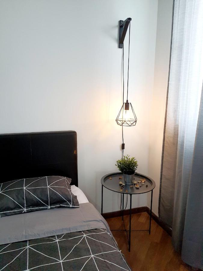 Апартаменты Residensi Flora Сери-Кембанган Экстерьер фото